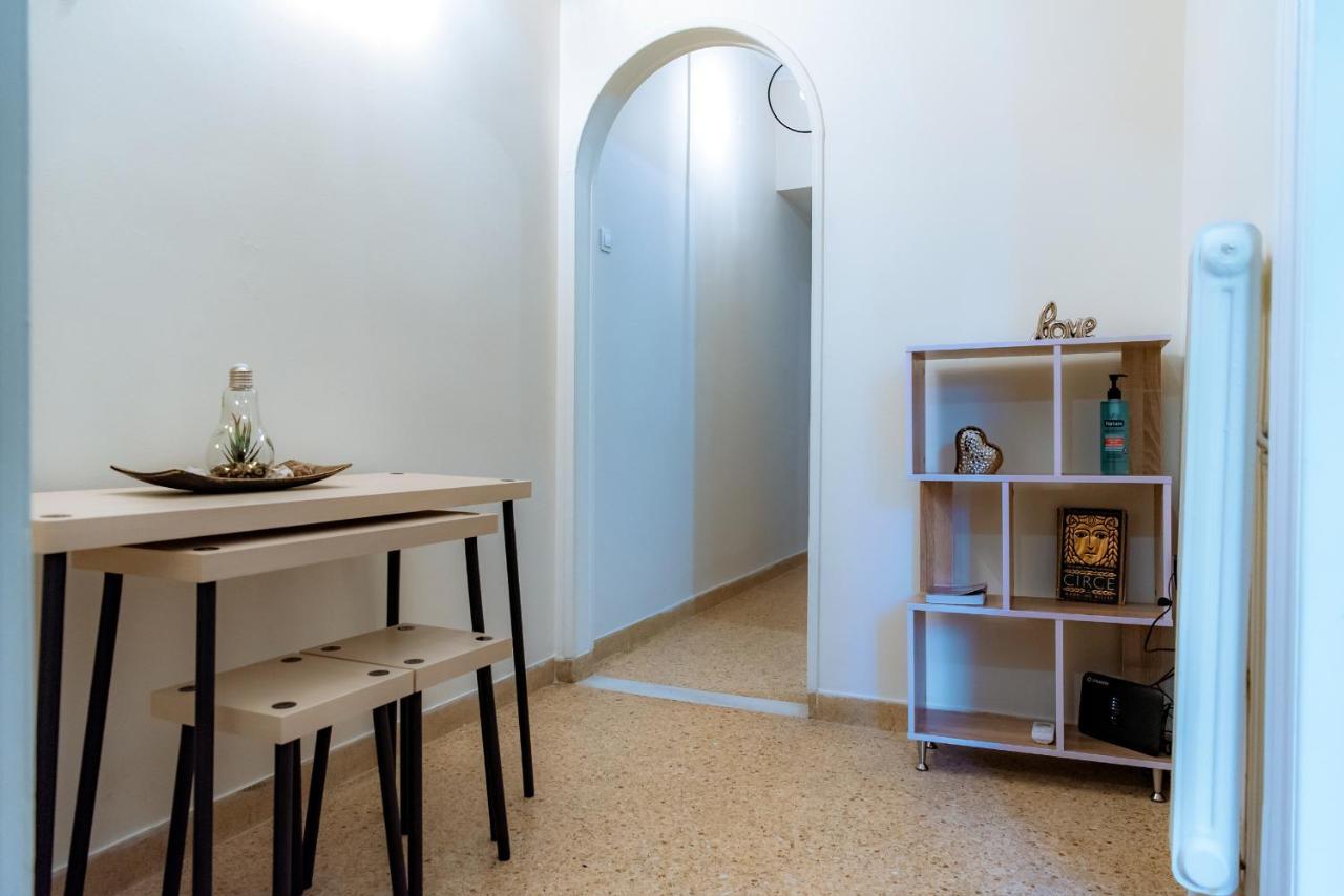 Plaka Apartment Athena Bagian luar foto