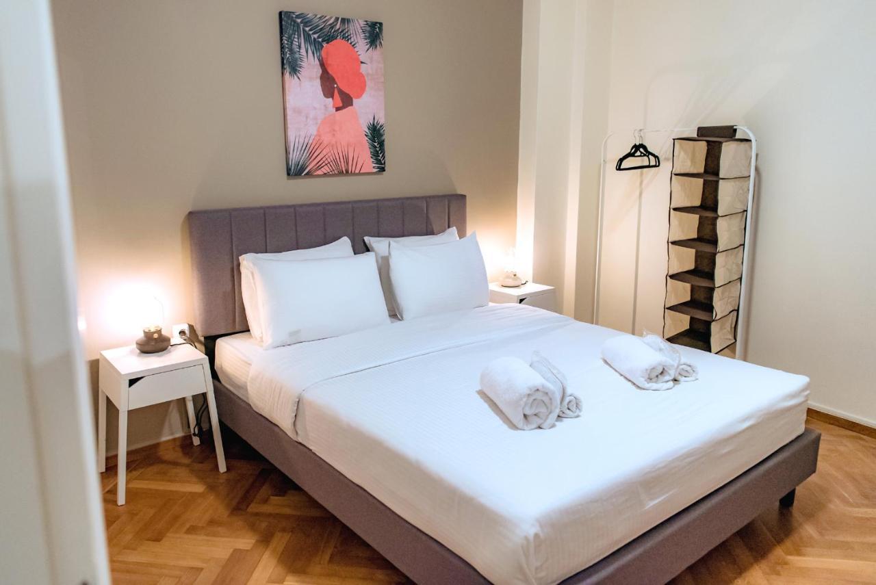 Plaka Apartment Athena Bagian luar foto
